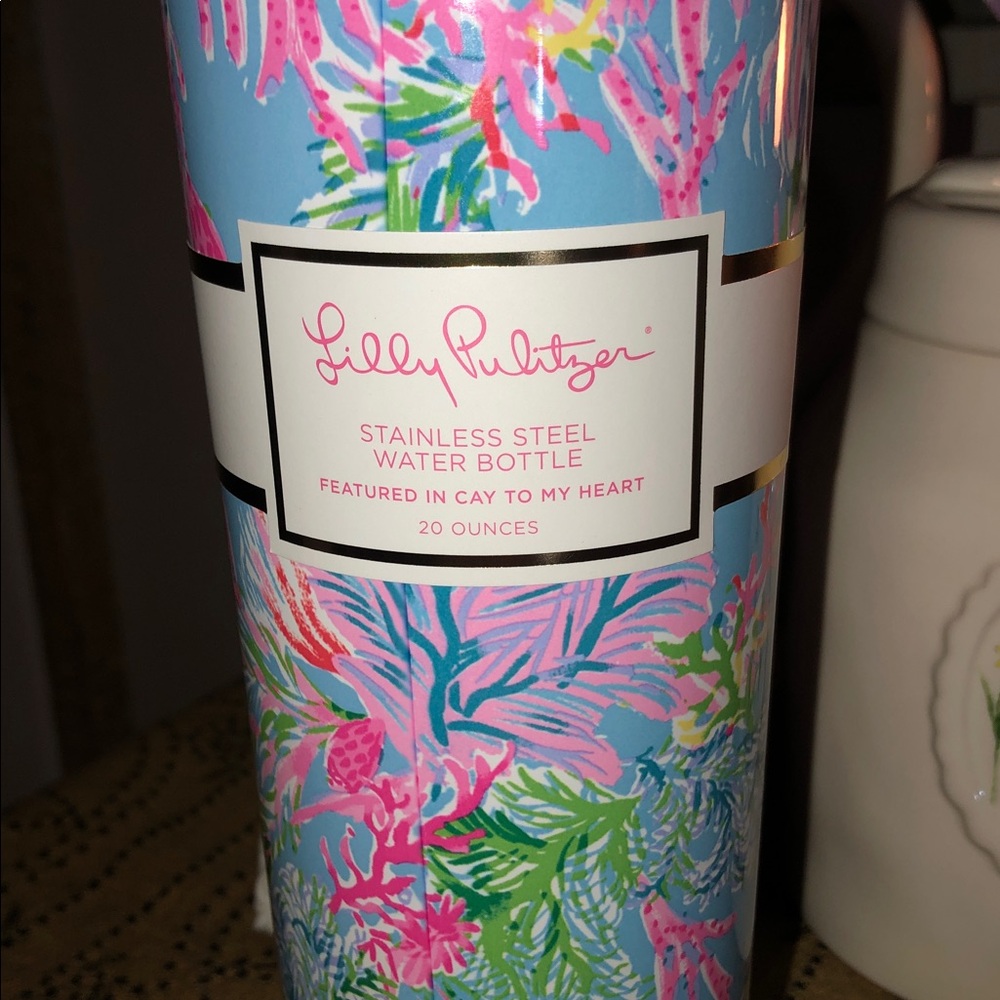 Lilly Pulitzer Stainless Steel Water Bottle Featured In Cay To My Heart 20oz - Picture 2 of 11